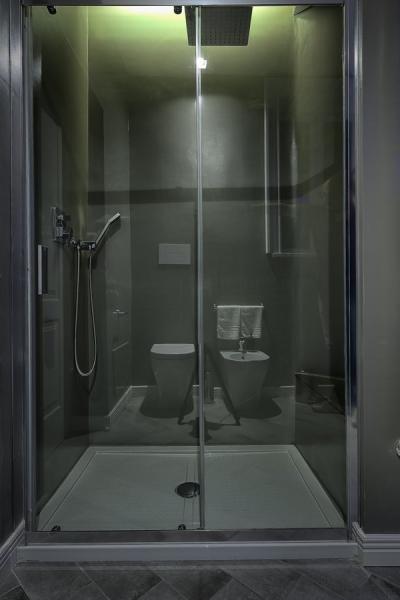 Romantic Suite 04